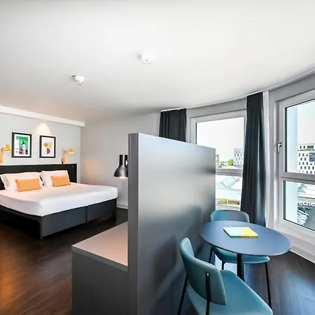 Staycity Aparthotel