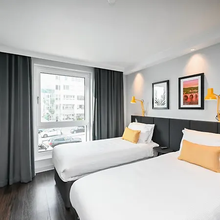 Staycity Aparthotel 4*