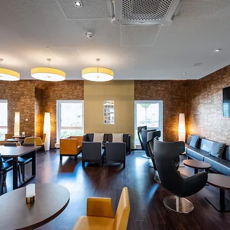 Staycity 4* Хайдельберг