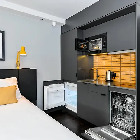 Staycity Hotel
